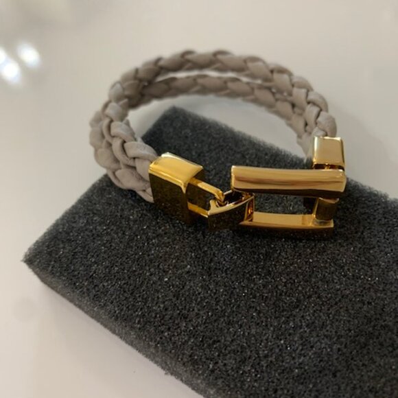 Twisted Sister Bracelet - Picture 4 of 5